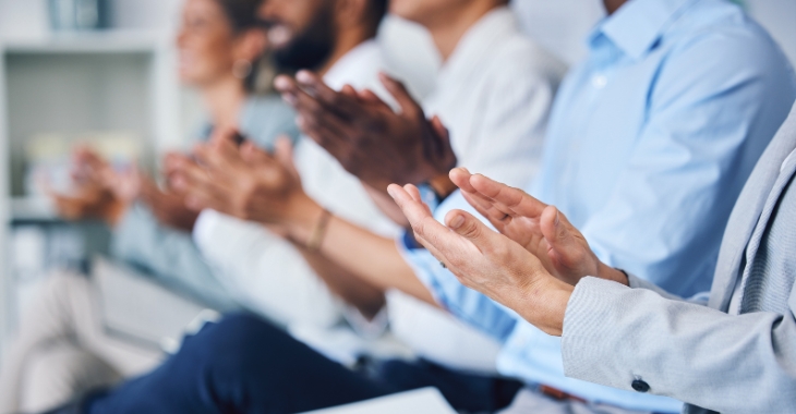 Monde du travail plus inclusif